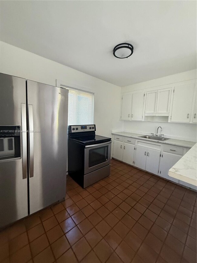 Photo - 1503 NE 128th St