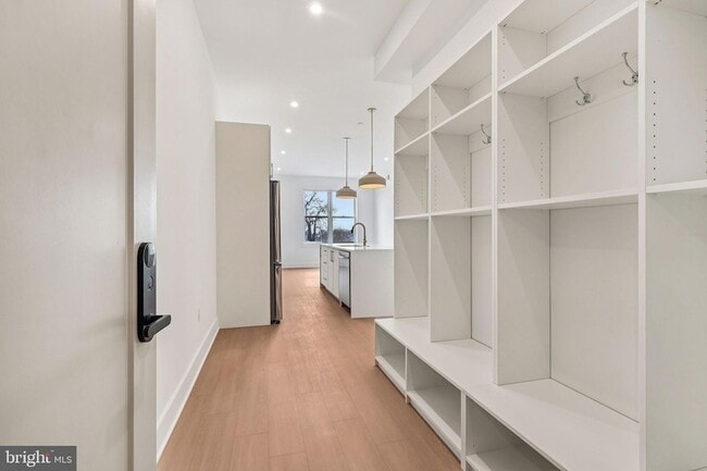 Photo - 30 W Allens Ln Unit 218