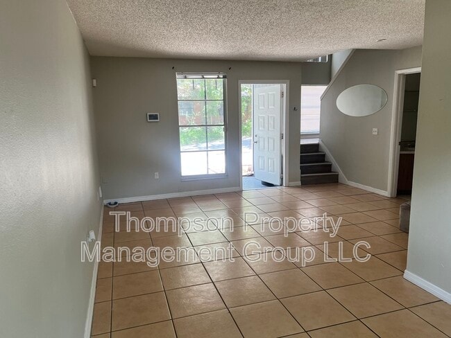 Photo - 1736 E Mulberry Dr