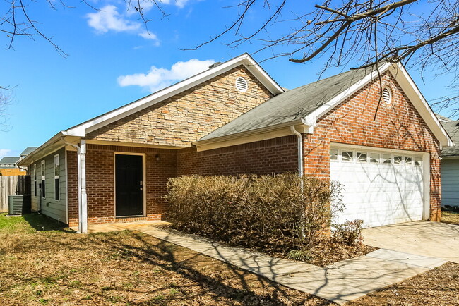 Photo - 465 Cathedral Dr