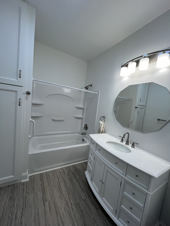 New bathroom - 1402 W Spofford Ave Apartments Unit #1