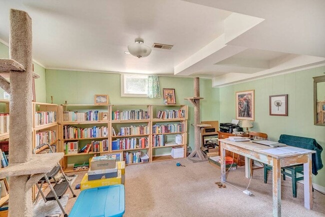 Photo - 1212 St George Ave