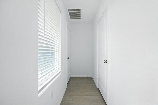 Photo - 14112 Nightview Cv