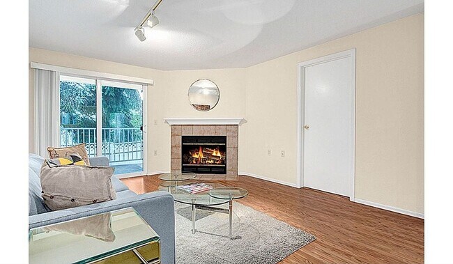 Photo - 12670 NE 10th Pl Unidad A104