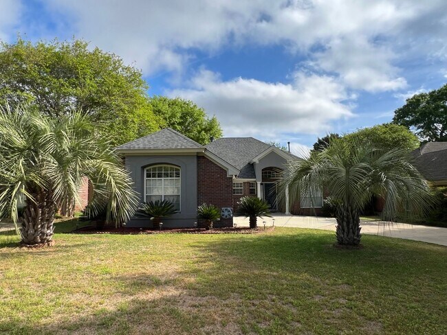 Photo - Halcyon Summit rental available now!