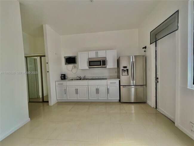 Photo - 2516 Cleveland St Unit B