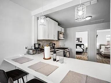 Photo - 2254 Areba St