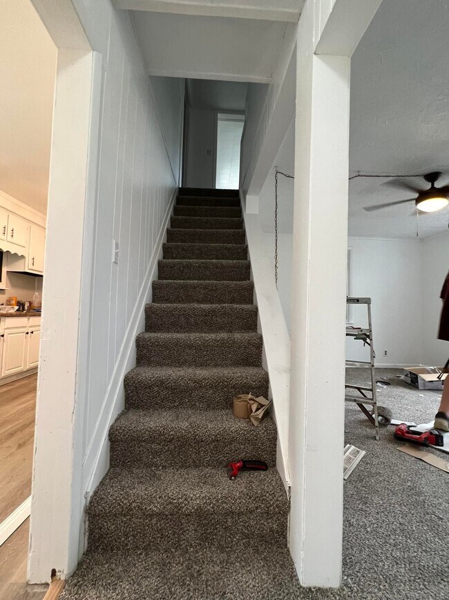 Photo - 317 Leonard St