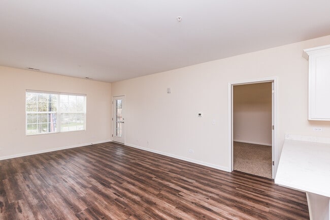 Photo - 60 W Main St Unit 323