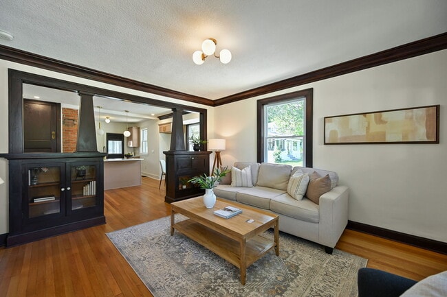 Photo - 4200 Adams St