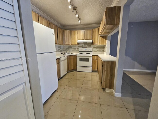 Photo - 4849 Sable Pine Cir Unit A2