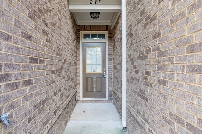 2187 Oakland Grove Pl