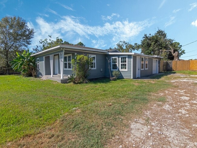 Photo - 7614 FM 646 Rd