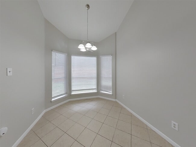 Photo - 6615 Laurel Glen Dr