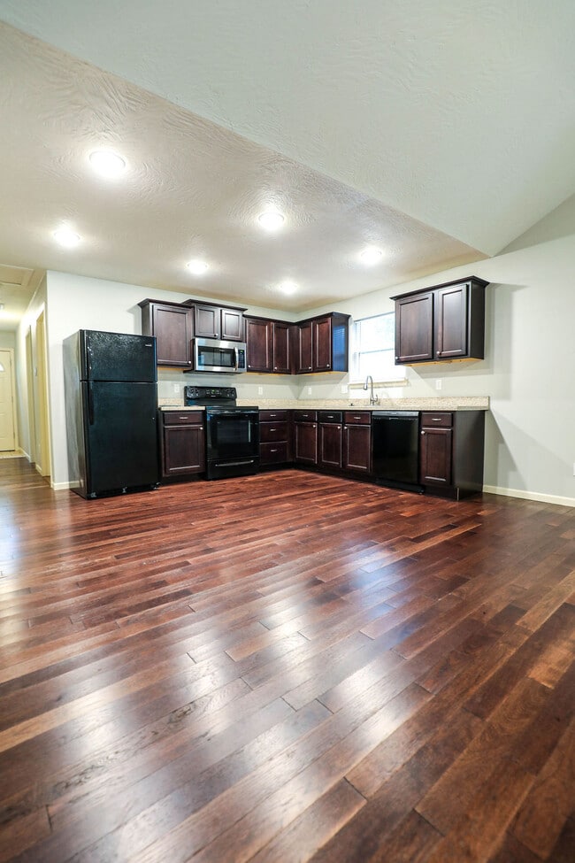 Photo - 1330 S Pennsylvania Ave