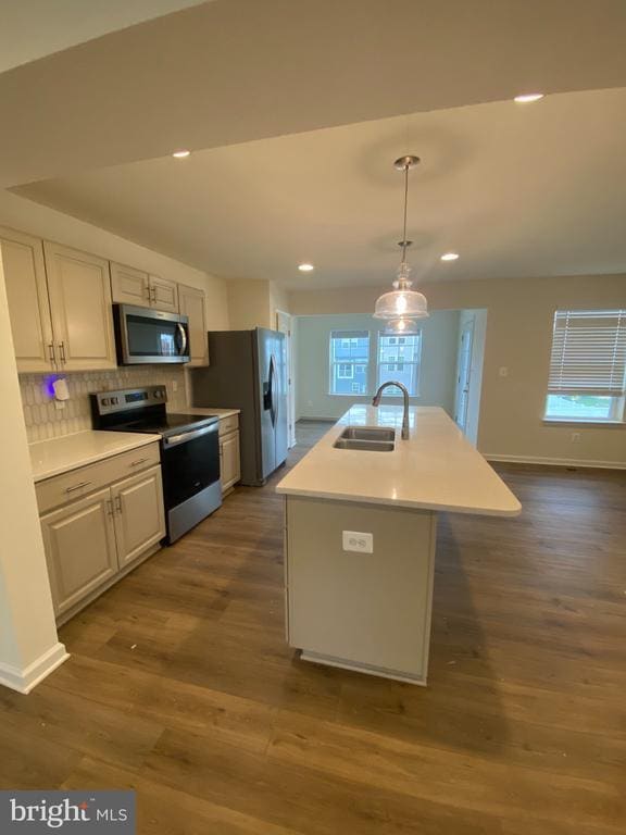 Photo - 128 Tuxford Rd