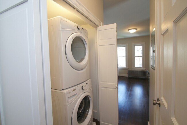 Photo - 20 Tennyson St Unit 20