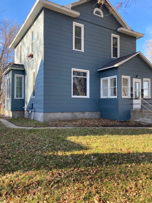 Photo - 912 5th St SW Unit 3