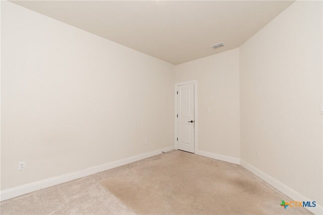 Photo - 250 Sugar Cane Rd