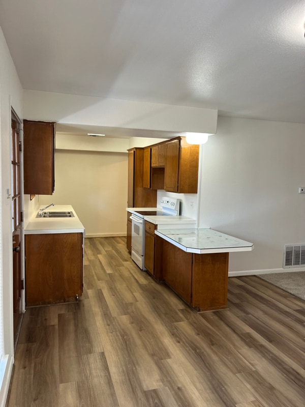 Photo - 1805 Greenwood Ln