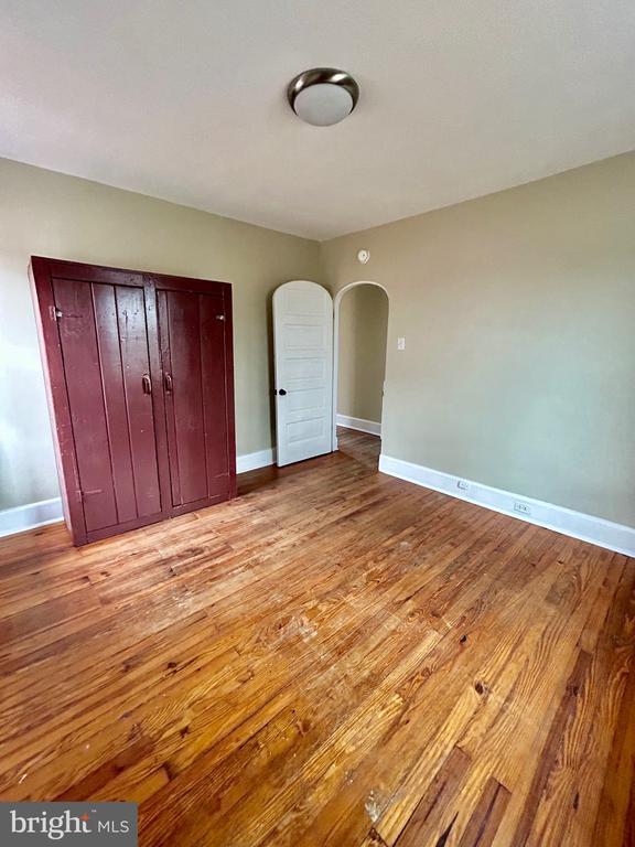 Photo - 355 Nutt Rd