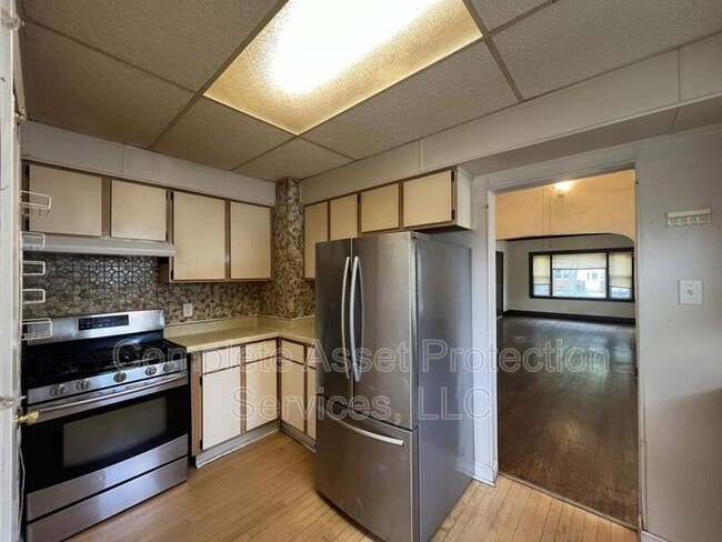 Photo - 6931 Harrison Ave