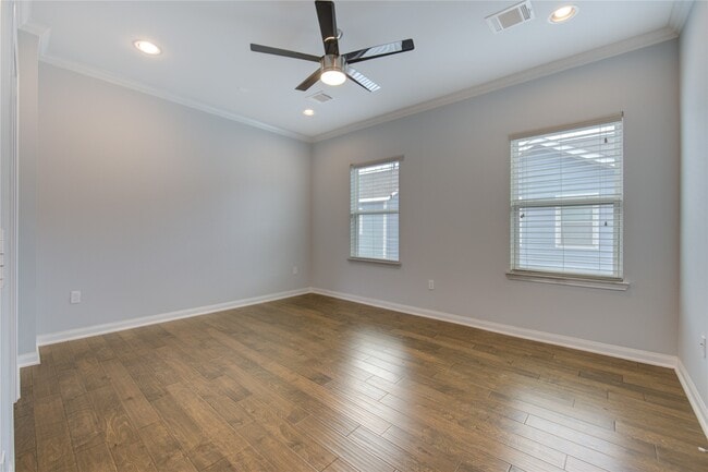Photo - 1115 Bunton St