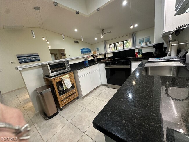 Photo - 13212 Tall Pine Cir