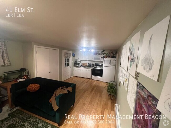 Building Photo - 41 Elm St W Rental