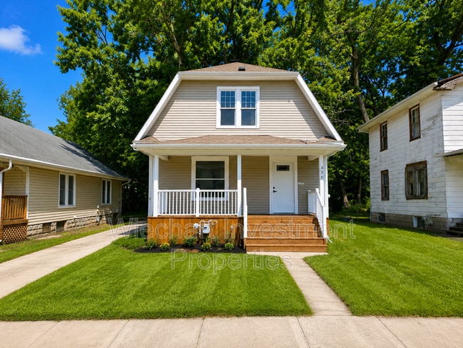 Building Photo - 426 Hazel Ave