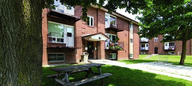 Building Photo - North Murray Street