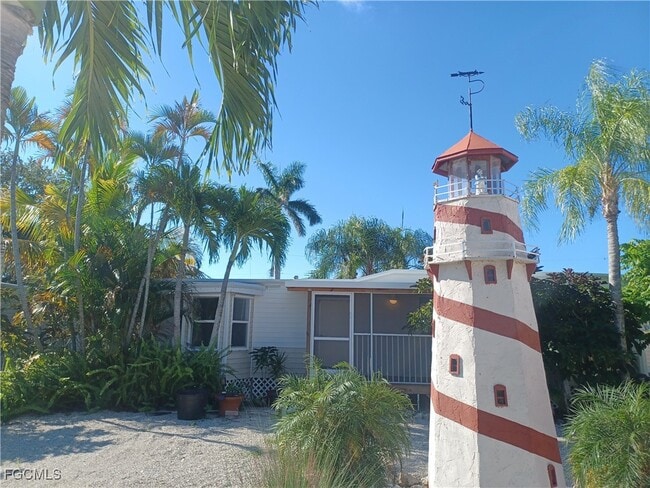 Photo - 5577 Meadowlark Ln