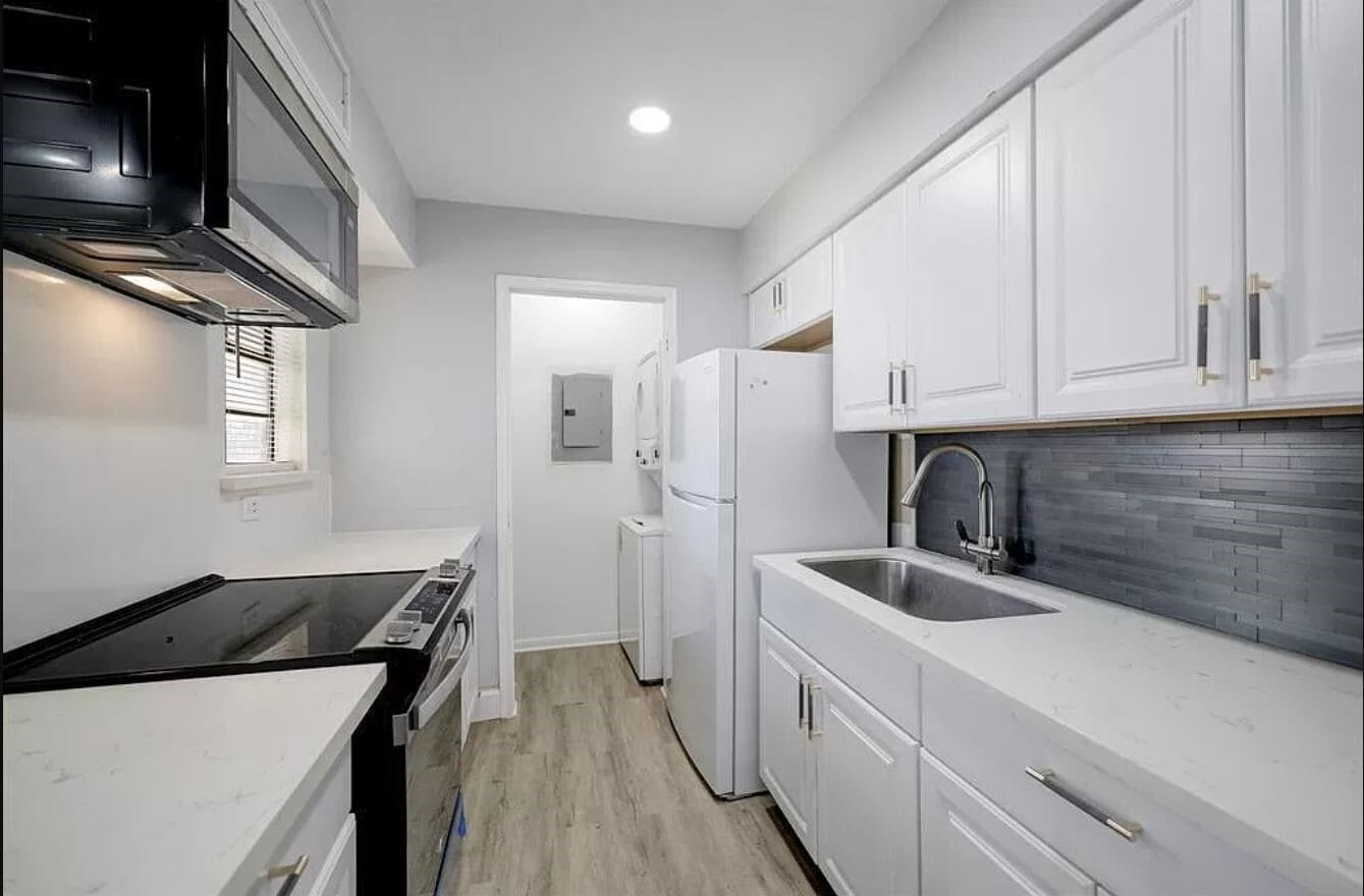 Photo - 9550 Deering Dr Unit 210