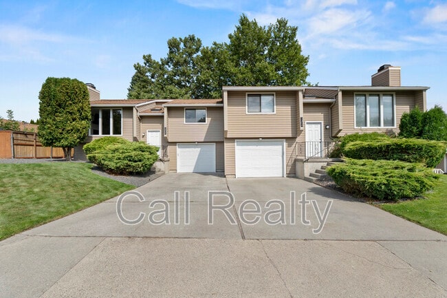 Building Photo - 1308 N Van Marter Rd Rental