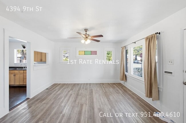 Photo - 4394 9th St