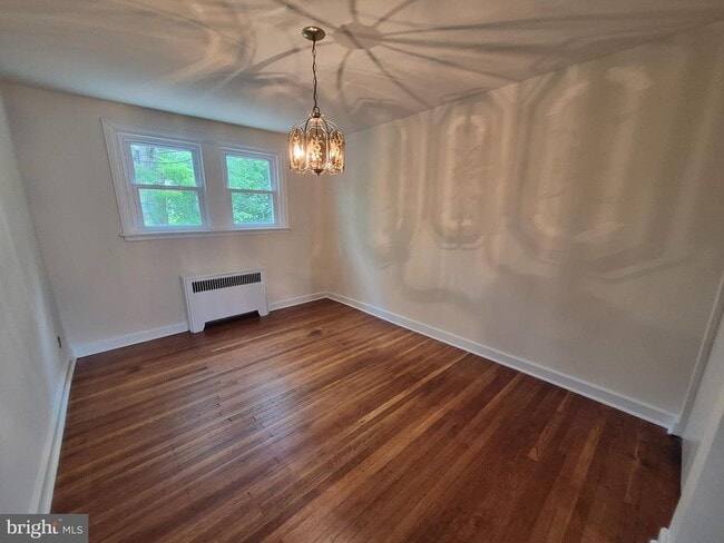 Photo - 3423 Verner St