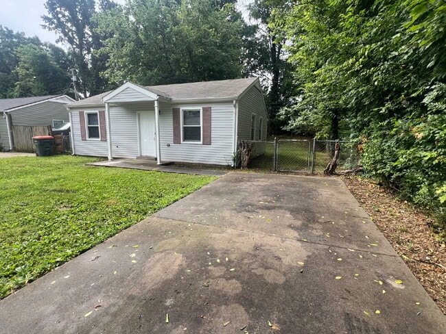 Photo - 222 Burch Rd
