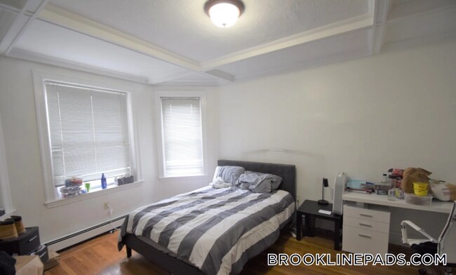 Photo - 73 Thatcher St Unidad 202