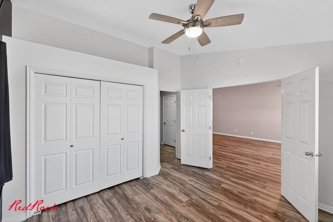 Photo - Charming 3 Townhome Close to Shopping