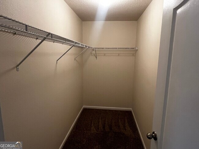 Photo - 209 Teakwood Dr