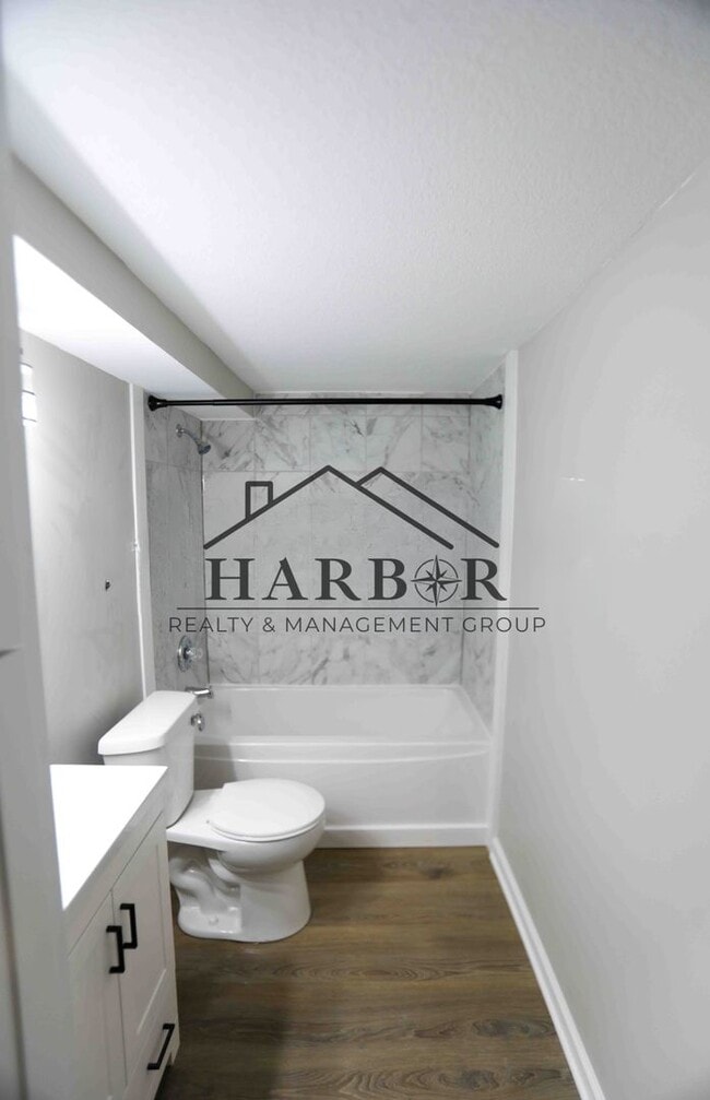 Photo - 319 14th St SW Unit 319