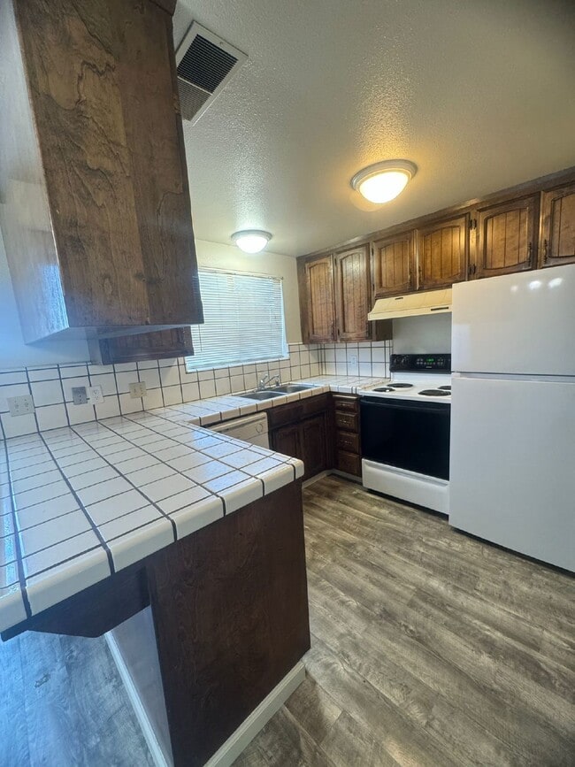 Photo - Two Bedroom Townhome Available mid-November