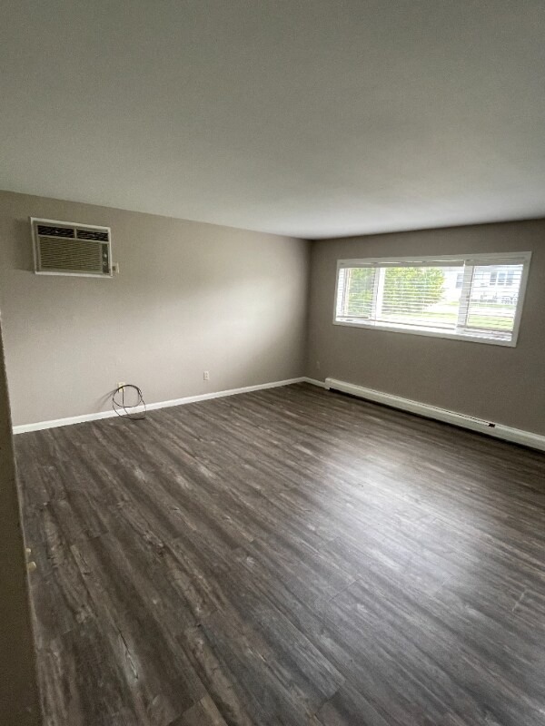 Photo - 951 15th St SW Unit 4