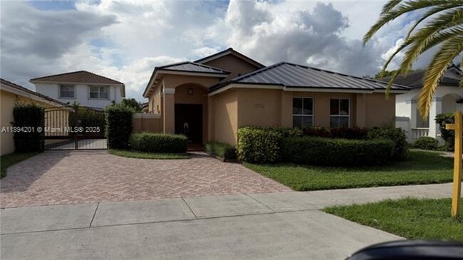 Photo - 1070 NW 129th Pl