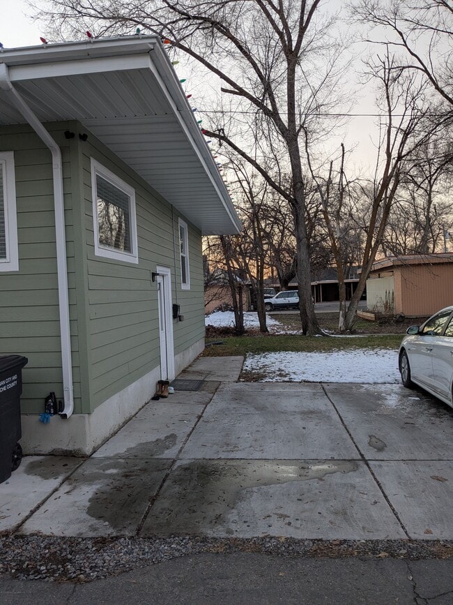 cement pad & grassy area - 141 W 200 N Unit 2