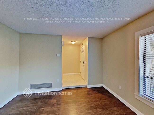 Photo - 2711 Citron Dr