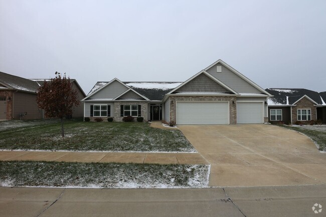 Building Photo - Ranch-style 3 Bedroom Lafayette Home!