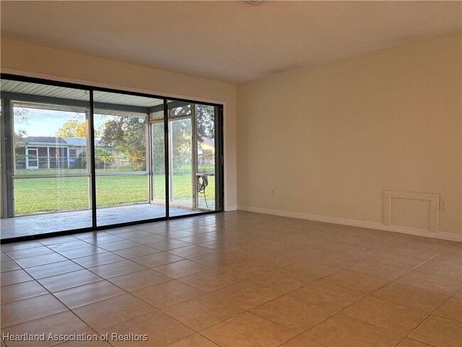 Photo - 4817 Vilabella Dr