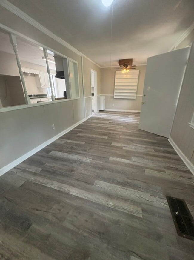 Photo - Renovated 3 Bedroom 1.5 Bath Home for Rent!