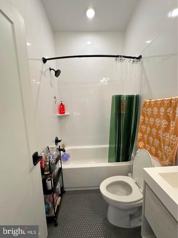 Photo - 136 Chestnut St Unit 3F